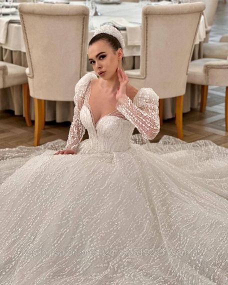 Пишна весільна сукня, колекція 2025 | Зображення 2
