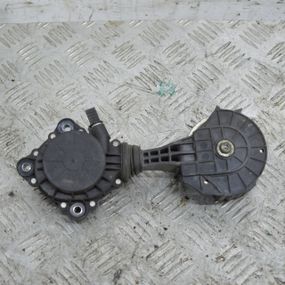 Натягувач ременя 1.4 / 1.6 Peugeot 207 308 3008 Натяжний механізм ременя генератора Пежо V75710148003