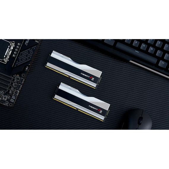 Модуль пам'яті для комп'ютера DDR5 32GB (2x16GB) 8000 MHz Trident Z5 RGB Silver G.Skill (F5-8000J3848H16GX2-TZ5RS) | Зображення 6