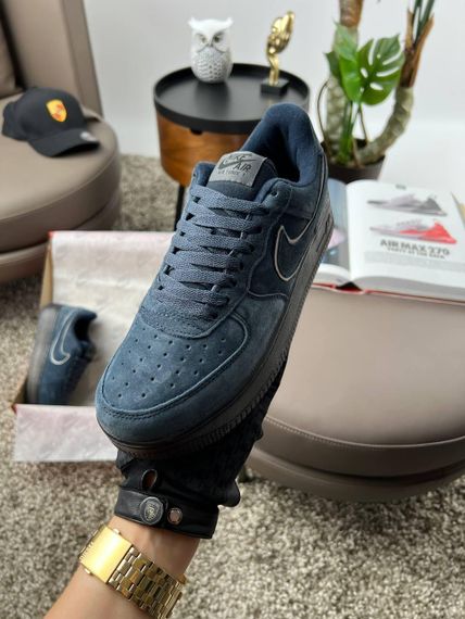 Чоловічі кросівки Air Force 1 '07 LV8 Navy (замша) А3182 44 28 | Зображення 1