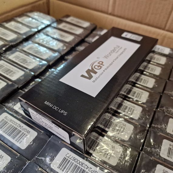 Источник бесперебойного питания для роутера  10400Mah, USB выходы, DC 5V, 9V, 12V. ИБП для Роутеров | Зображення 4