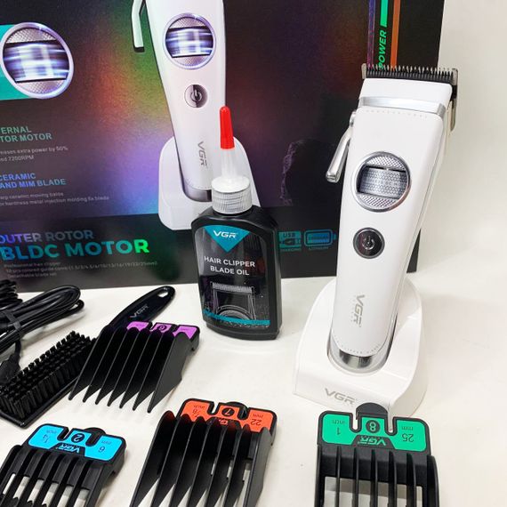 Акумуляторна машинка для стрижки VGR V-880C. Колір: білий | Зображення 8