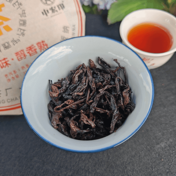 Китайський чорний чай Шу Пуер Menghai Brown Mountain з давніх дерев  357г, 2022 рік HELLOYOUNG 2699922720945 | Зображення 6