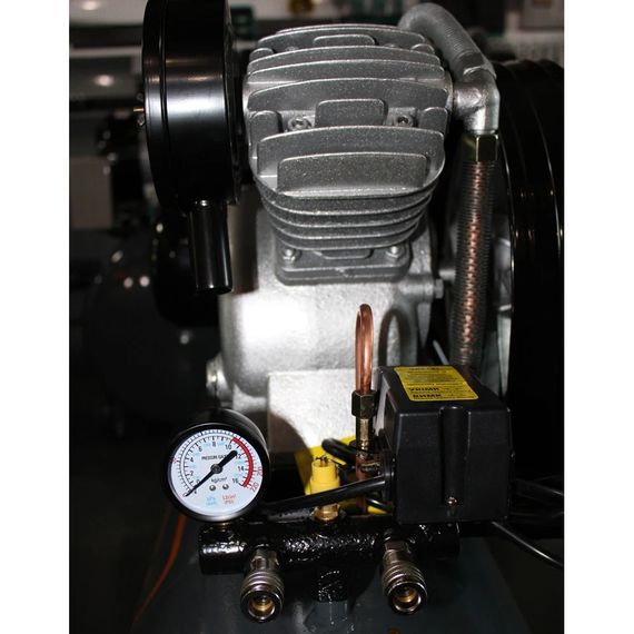 Компрессор высокого давления ременной GTM KCJ2070-100L (100 л, 320 л/мин, 2.2 кВт, 220-240 В) | Зображення 2