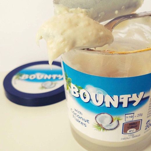 Шоколадно-кокосовая крем-паста Bounty, 200 г, Голландия (Нидерланды), белый шоколад с кокосовыми хлопьями | Зображення 1