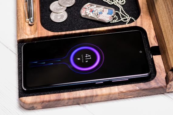Именная беспроводная зарядка для Samsung «Dock station Galaxy» | Зображення 8