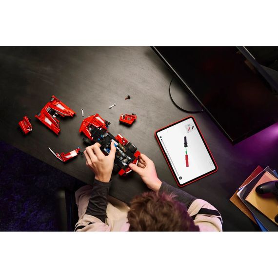 Конструктор LEGO Technic Ferrari FXX K (42212) | Зображення 8