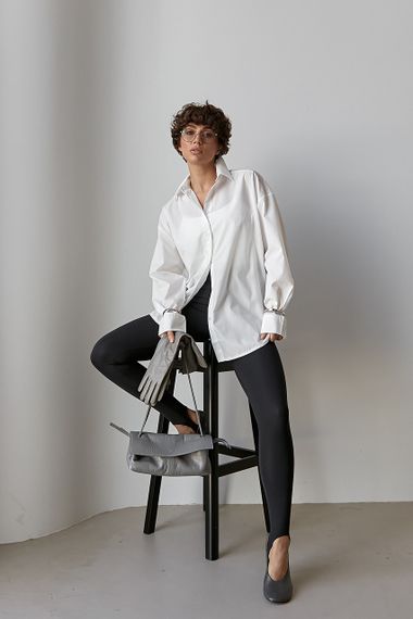 Однотонна класична сорочка з напівкруглим низом - білий цвет, S (є розміри) | Зображення 2