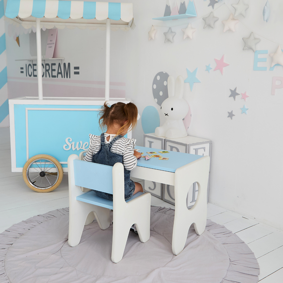 Зручний столик у дитячу кімнату 70×45×51, дитячий ігральний стіл із ящиком, білий з блакитним | Зображення 3