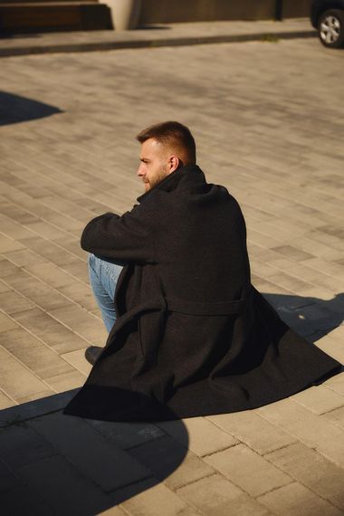 пальто чоловіче сірого кольору довге осінь зима весна | Зображення 1
