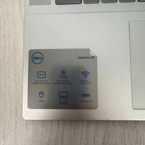 Ноутбук Б-класс Dell Inspiron 16 5620 / 16" (1920x1200) IPS / Intel Core i7-1255U (10 (12) ядер по 1.7 - 4.7 GHz) / 16 GB DDR4 / 1000 GB SSD / Intel Iris Xe Graphics / WebCam б/у | Зображення 4