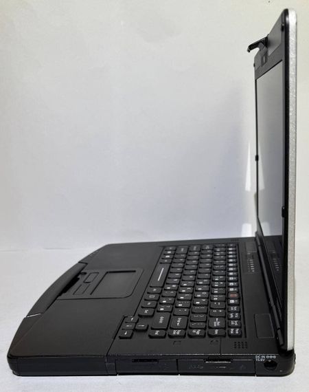 Защищенный ноутбук-трансформер Panasonic Toughbook CF-54 / 14" (1920x1080) TN / Intel Core i5-6300U (2 (4) ядра по 2.4 - 3.0 GHz) / 16 GB DDR3 / 256 GB SSD / Intel HD Graphics 520 / WebCam б/у | Зображення 6