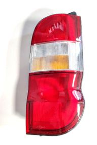 Ліхтар задній Toyota Hi-Ace '96-99 правий FP 8185 F2-E 8155026130 8155126180