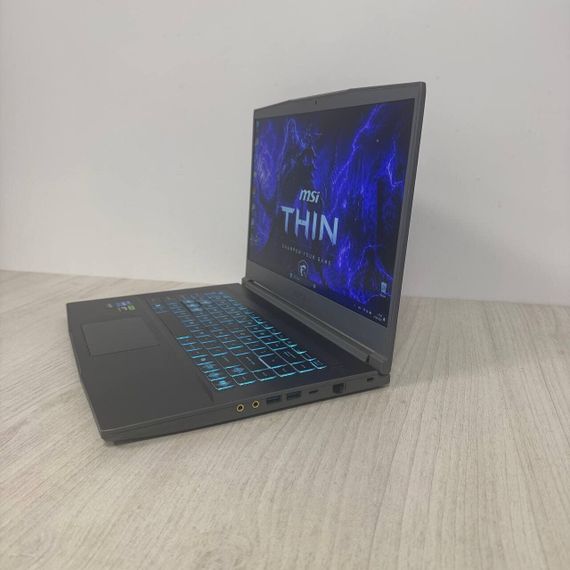 Игровой ноутбук MSI Thin 15 B13vf / 15.6" (1920x1080) IPS / Intel Core i5-13420H (8 (12) ядер по 3.4 - 4.6 GHz) / 16 GB DDR5 / 512 GB SSD / nVidia GeForce RTX 4060, 8 GB GDDR6, 128-bit / WebCam б/у | Зображення 5