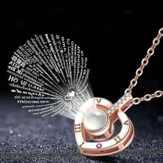 Кулон підвіска з проекцією I love you Я тебе люблю 100 мовами світу у формі серця