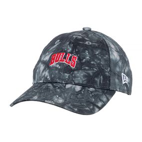 Бейсболка New Era Team Tie Dye 9Twenty Bulls