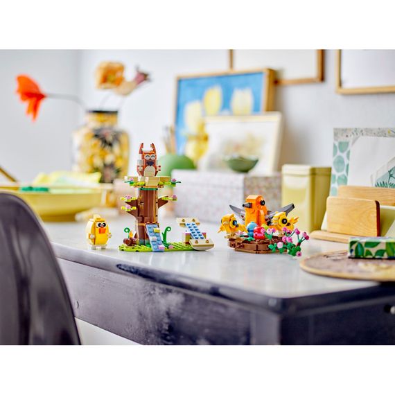Конструктор LEGO Iconic Весняний майданчик для тварин (40709) | Зображення 5