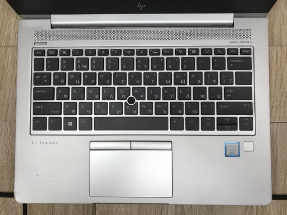 Ультрабук Б-класс HP EliteBook 830 G5 / 13.3" (1920x1080) IPS / Intel Core i7-8650U (4 (8) ядра по 1.9 - 4.2 GHz) / 8 GB DDR4 / 256 GB SSD M.2 / Intel UHD Graphics 620 / WebCam / USB 3.1 / HDMI б/у | Зображення 5