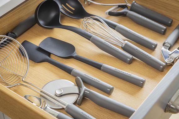 Шумовка KitchenAid Coreline KAS010OHCGG 37.3 см серая | Зображення 8
