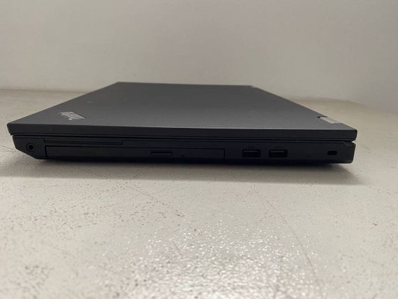 Ноутбук Б-клас Lenovo ThinkPad L560 / 15.6" (1366x768) TN / Intel Core i3-6100U (2 (4) ядра по 2.3 GHz) / 8 GB DDR3 / 128 GB SSD / Intel HD Graphics 520 / DVD-ROM б/в | Зображення 3