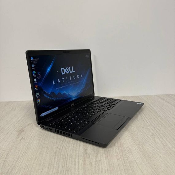 Ультрабук Dell Latitude 5501 / 15.6" (1920x1080) IPS / Intel Core i5-9400H (4 (8) ядра по 2.5 - 4.3 GHz) / 8 GB DDR4 / 256 GB SSD / nVidia GeForce MX150, 2 GB GDDR5, 64-bit / WebCam б/у | Зображення 2