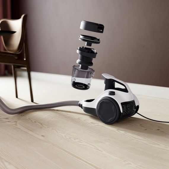 Пилосос Electrolux контейнерний ECC21-2IW | Зображення 1