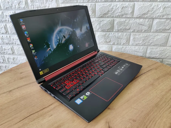 Ноутбук Acer Nitro 5 /15.6"IPS/i5 8300H/8Gb/SSD128Gb+1Tb/GTX1050-4Gb | Зображення 2