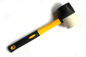 Киянка резиновая с фибергласовой рукояткой 680гр СИЛА