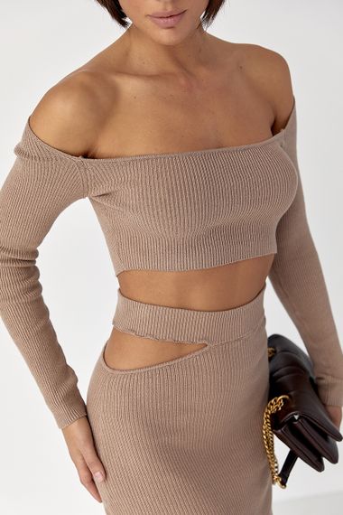 Костюм у рубчик із кроп-топом і спідницею - коричневий цвет, ONE SIZE (є розміри) | Зображення 3