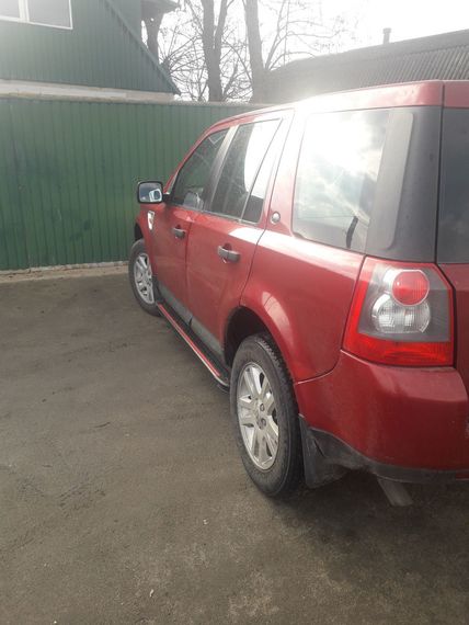 Бокові пороги Maya Red (2 шт., алюміній) для Land Rover Freelander II | Зображення 2