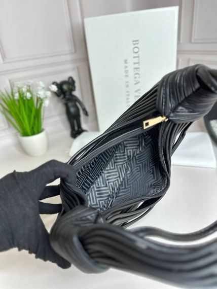 Женская Сумка Bottega Veneta Double Knot Черная  wb048 | Зображення 4