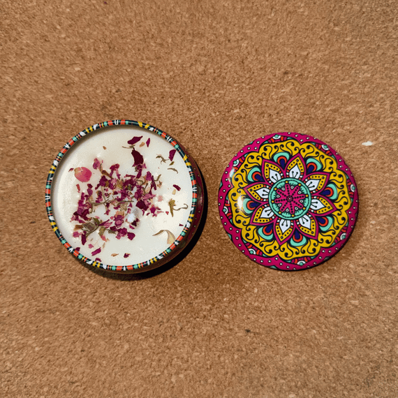 Аромасвічка з соєвого воску в металевій банці Чорний чай-абрикос 60г Без бренду 58589-3 | Зображення 2