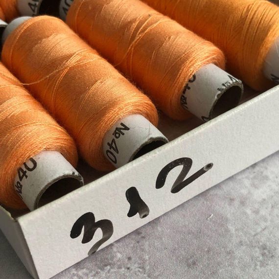 312 Нитки в котушках, для шиття 100% поліестер 40/2 (боб 200м) | Зображення 2