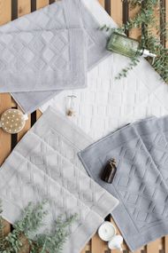 Набір рушників Pupilla 50×80 см Emily для ніг 4 шт.