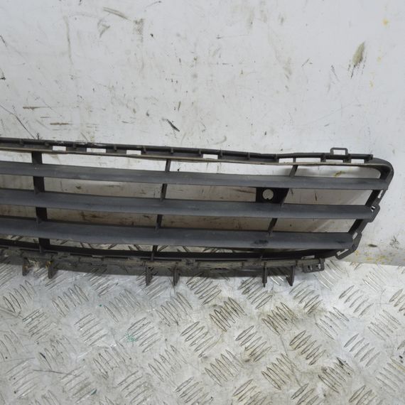 Решітка бампера Opel Astra H 2004-2007 Решітка переднього бампера Опель Астра H | Зображення 3