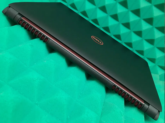 Ноутбук Dell Inspiron 5577 FHD GTX 1050/i7-7700HQ/16Gb/SSD128Gb/HDD1Tb | Зображення 5