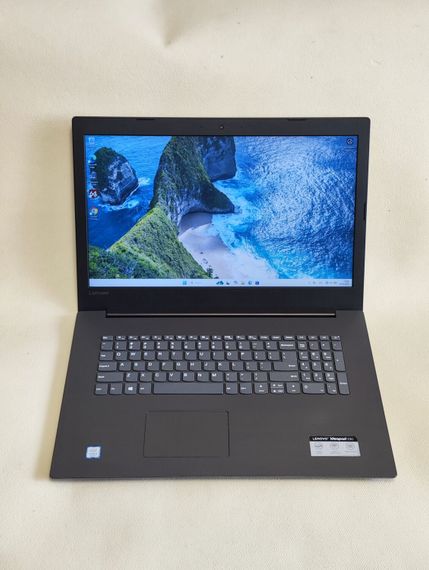 Ноутбук Lenovo IdeaPad 330-17IKB / 17.3" (1600x900) TN / Intel Core i5-8250U (4 (8) ядра по 1.6 - 3.4 GHz) / 8 GB DDR4 / 256 GB SSD / Intel UHD Graphics 620 / WebCam / DVD-ROM б/у | Зображення 1