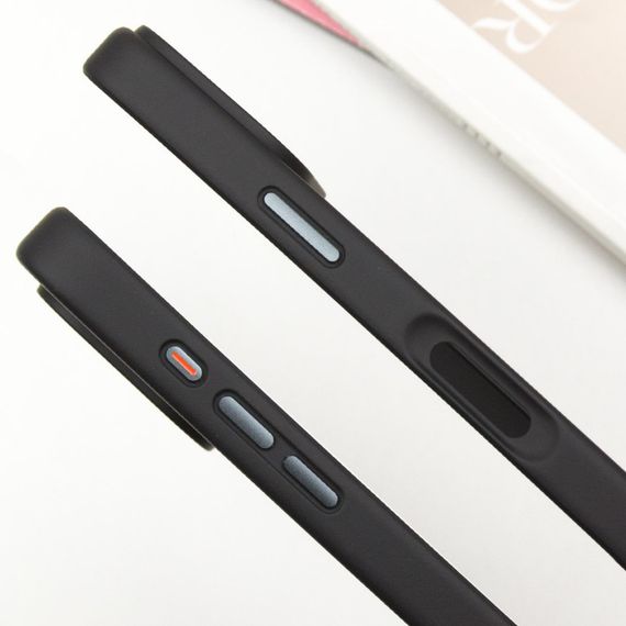 TPU+PC чохол Metal Buttons для Apple iPhone 16 Pro (6.3") Чорний | Зображення 1