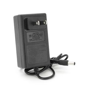Зарядка для АКБ Li-ion 21V,5S,2A,шт. 5.5х2.1мм,LED-индикация + переходник