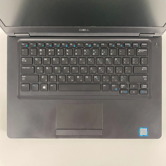 Ультрабук Б-клас Dell Latitude 5490 / 14" (1366x768) TN / Intel Core i5-8350U (4 (8) ядра по 1.7 - 3.6 GHz) / 16 GB DDR4 / 192 GB SSD / Intel UHD Graphics 620 / WebCam / SIM б/в + Подарунок Бездротова миша / USB | Зображення 2
