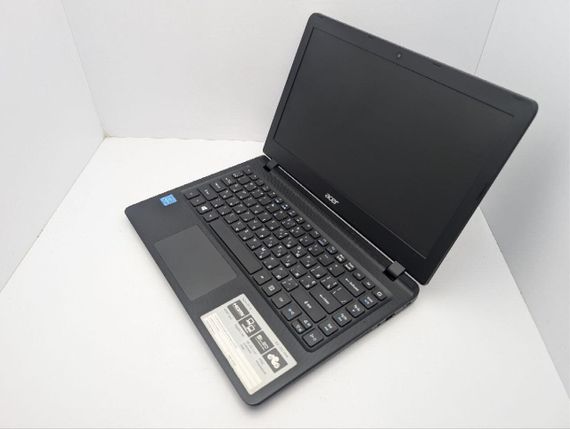 Ноутбук Acer Aspire ES1-132 / 13.3" (1366x768) TN / Intel Pentium N4200 (4 ядра по 1.1 - 2.5 GHz) / 8 GB DDR3 / 120 GB SSD / Intel HD Graphics 505 / WebCam б/у | Зображення 6