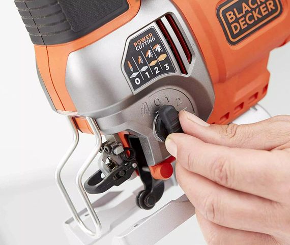 Лобзик електричний Black&Decker BES610K | Зображення 2