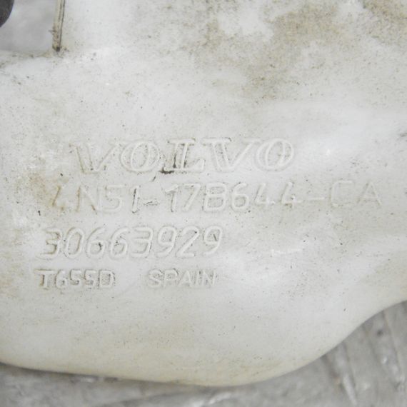 Горловина бачка склоочисника Volvo V50 2003-2012 Горловина бака омивача скла Вольво в50 4N5117B644CA | Зображення 2