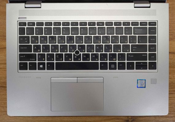 Ноутбук HP ProBook 640 G5 / 14" (1920x1080) IPS / Intel Core i5-8265U (4 (8) ядра по 1.6 - 3.9 GHz) / 8 GB DDR4 / 256 GB SSD / Intel UHD Graphics 620 / WebCam / Fingerprint / Windows 10 б/у + Подарок Беспроводная мышь / USB | Зображення 2