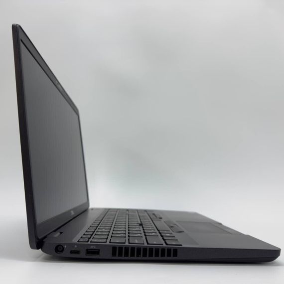Ноутбук Dell Latitude 5500 / 15.6" (1920x1080) IPS / Intel Core i5-8365U (4 (8) ядра по 1.6 - 4.1 GHz) / 8 GB DDR4 / 256 GB SSD / Intel UHD Graphics 620 / WebCam б/в | Зображення 6