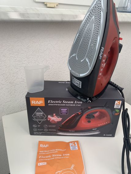 Утюг RAF 1245 1800W red | Зображення 1