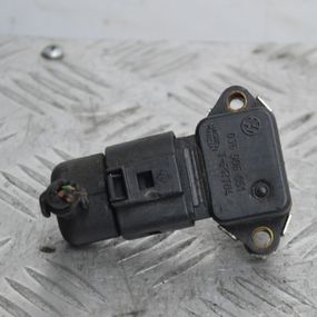 Датчик тиску в впускному колекторі Seat Arosa Cordoba Ibiza Leon Toledo Сеат Ароса Кордоба Ібіца 036906051