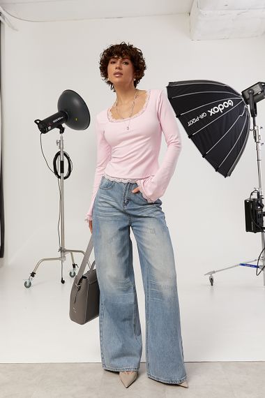 Лонгслів з мереживними вставками та з рукавами-кльош - рожевий цвет, ONE SIZE (є розміри) | Зображення 2