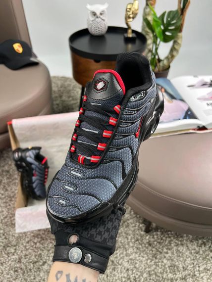 Кроссовки Air Max Plus Grey Black Red , текстиль , Вьетнам | Зображення 3
