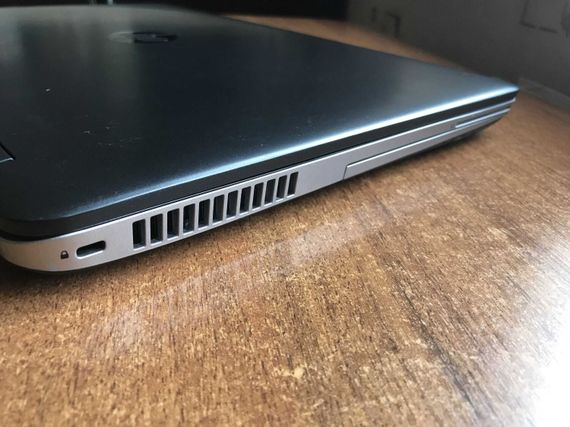 Ноутбук HP ProBook 650 G2 / 15.6" (1920x1080) TN / Intel Core i5-6200U (2 (4) ядра по 2.3 - 2.8 GHz) / 8 GB DDR3 / 128 GB SSD / Intel HD Graphics 4600 / WebCam / DVD-ROM б/в | Зображення 3